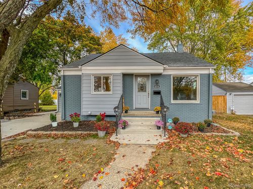 4214 Berkshire Rd, Royal Oak, MI, 48073-1545 | Card Image