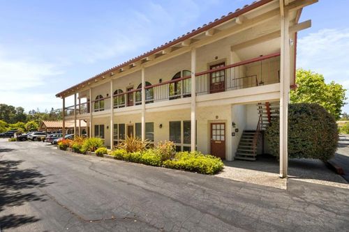 830 Bay Ave, Capitola, CA, 95010-2167 | Card Image