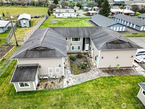 97 S Elderberry Ave, Forks, WA, 98331-8631 | Card Image