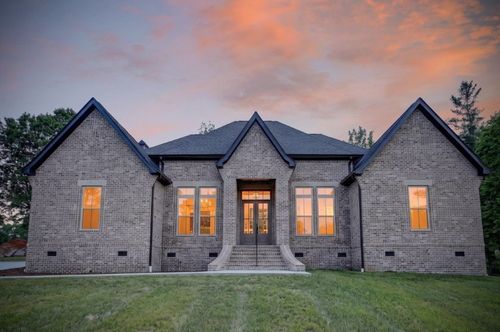 343 Riverbend Country Club Rd, Shelbyville, TN, 37160-7220 | Card Image