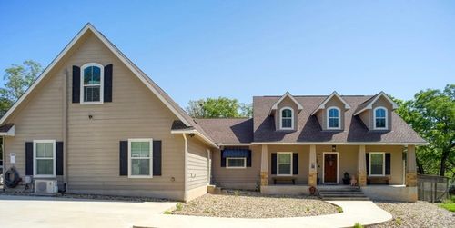 138 Wood Hollow Ct, Bastrop, TX, 78602-3132 | Card Image