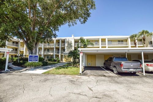 541-433 Cerromar Ln, VENICE, FL, 34293-4451 | Card Image