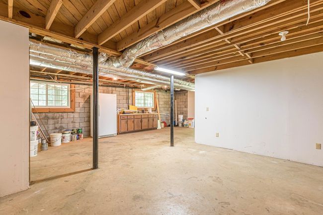 1130 Coan Dr, Home with 3 bedrooms, 2 bathrooms and null parking in Locust Grove GA | Image 44