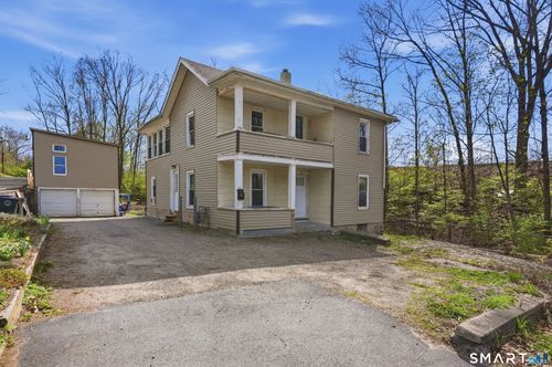 46 Pleasant St, Torrington, CT, 06790-5537 | Card Image