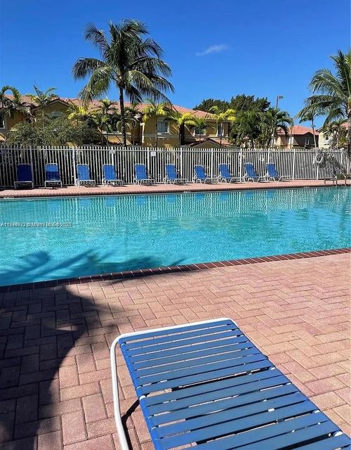 24-8362 Nw 107th Ct, Doral, FL, 33178-5218 | Card Image