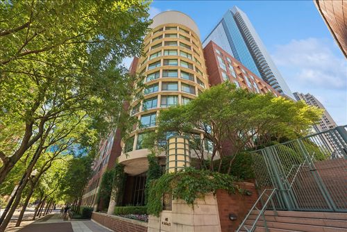 512-440 N Mcclurg Ct, Chicago, IL, 60611-4354 | Card Image