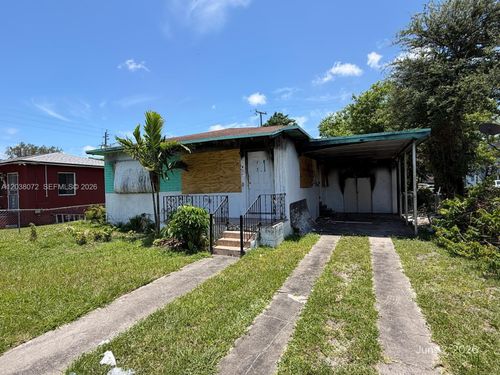 1810 Nw 55th St, Miami, FL, 33142-3038 | Card Image