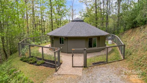 16 Caddis Ct, Marshall, NC, 28753-0497 | Card Image