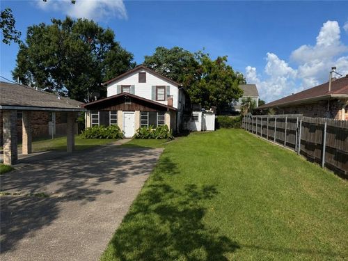 216 Transcontinental Dr, Metairie, LA, 70001-4448 | Card Image
