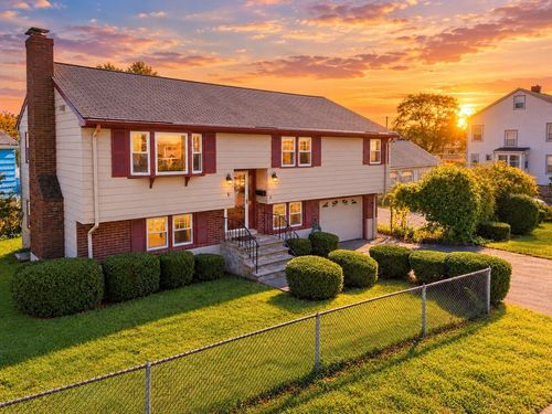 2 Wolcott Rd, Saugus, MA, 01906-1811 | Card Image