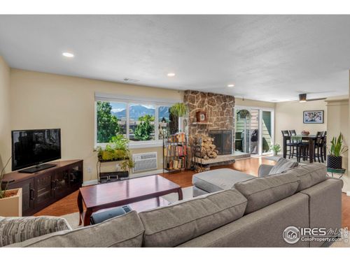 302-3365 Chisholm Trl, Boulder, CO, 80301-1923 | Card Image