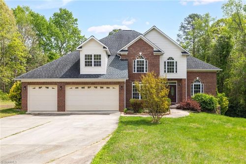 187 Pinnix Dr, Lexington, NC, 27295-8501 | Card Image