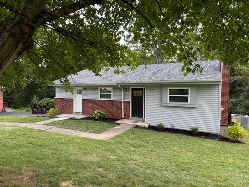 11733 Thistlehill Dr, Loveland, OH, 45140-1909 | Card Image