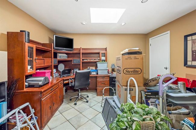 5 Quintana Dr, House other with 3 bedrooms, 2 bathrooms and 2 parking in Galveston TX | Image 22