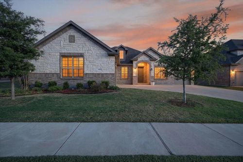 4409 Terraview Dr, Arlington, TX, 76001-6690 | Card Image
