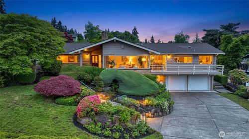 5810 Ne 181st St, Kenmore, WA, 98028-4511 | Card Image