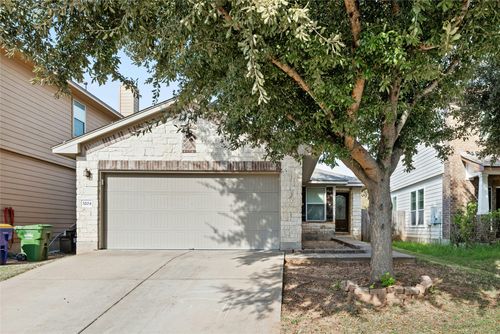 3204 Barksdale Dr, Austin, TX, 78725-4777 | Card Image