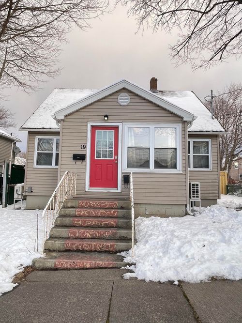 19 Norwood Ave, Sydney, NS, B1P2Z9 | Card Image