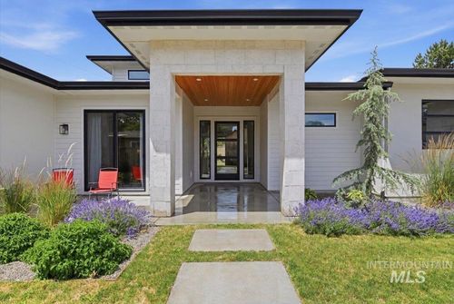 2601 S Greenwood Cir, Boise, ID, 83706-5138 | Card Image