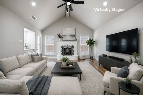 2831 Silverspring Rd, Carrollton, TX, 75006-4811 | Card Image