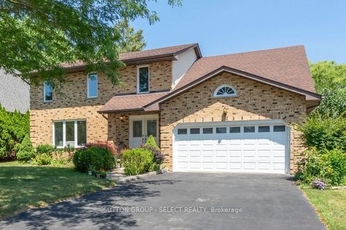 9 Ullswater Cres, London, ON, N6G4L4 | Card Image