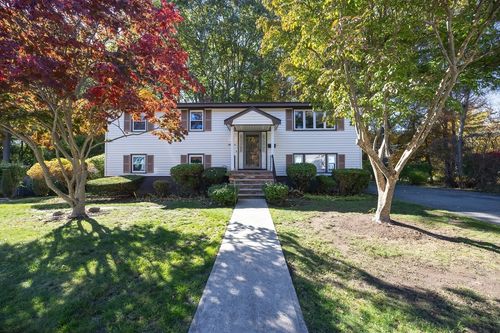 17 Plymouth Rd, Peabody, MA, 01960-3407 | Card Image