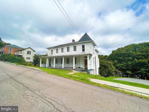 24 Church St, LONACONING, MD, 21539-1111 | Card Image