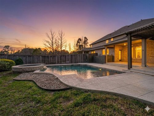 6 Heirloom Garden Pl, The Woodlands, TX, 77354-3891 | Card Image