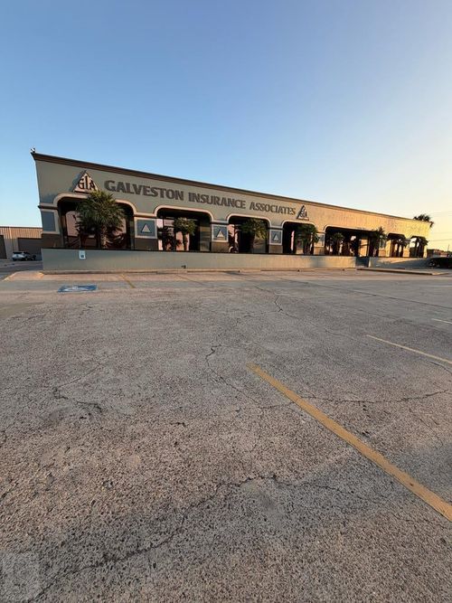 6025 Heards Lane, Galveston, TX, 77551 | Card Image