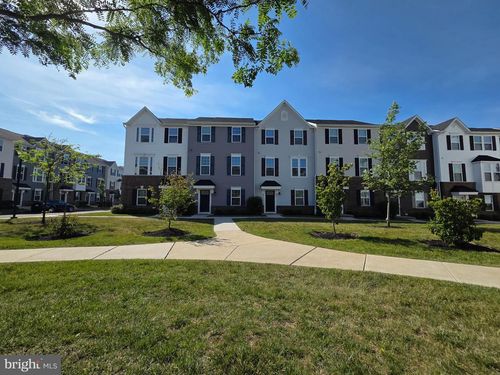 235 Compass Dr, LANSDALE, PA, 19446-3870 | Card Image