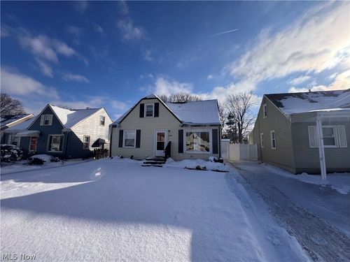 12908 York Blvd, Garfield Heights, OH, 44125-4012 | Card Image