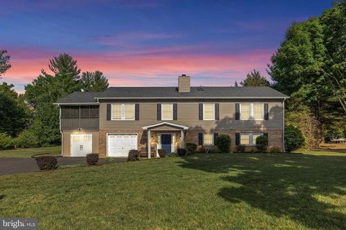 156 Scarlet Ohara Ct, BUMPASS, VA, 23024-4932 | Card Image
