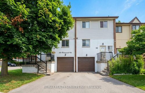 124-124 Baronwood Crt, Brampton, ON, L6V3H7 | Card Image
