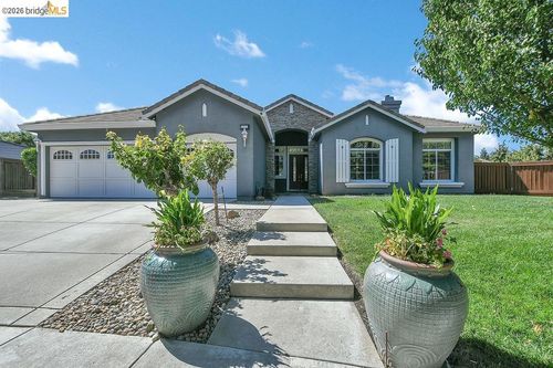 1413 Sweetbriar Ct, Brentwood, CA, 94513-7219 | Card Image