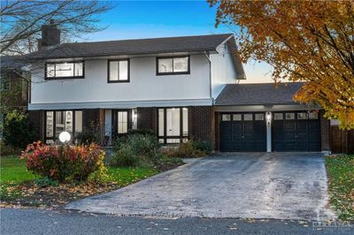 5 Rutherford Cres, House other with 4 bedrooms, 5 bathrooms and 6 parking in Kanata ON | Image 1