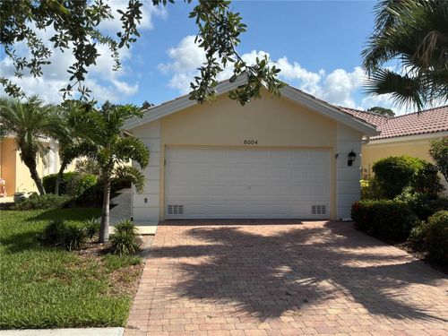 8004 Camminare Dr, SARASOTA, FL, 34238-4700 | Card Image