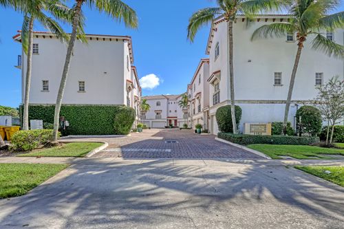 apt-12-1950 Presidential Way, West Palm Beach, FL, 33401-1503 | Card Image