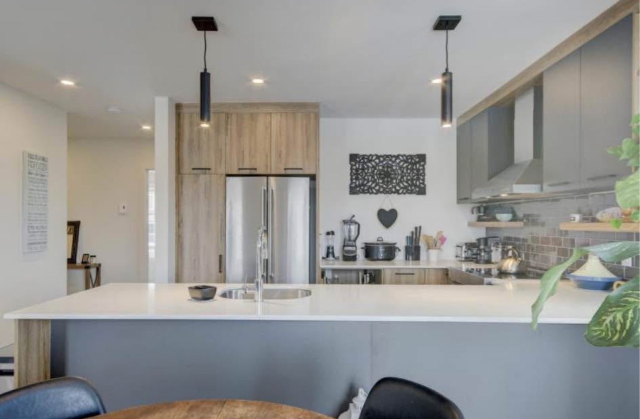 Residential Lease in Sainte-Agathe-des-Monts 2