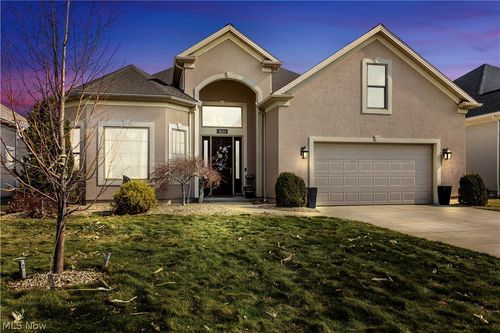 3014 Angels Pointe Dr, Sandusky, OH, 44870-5993 | Card Image