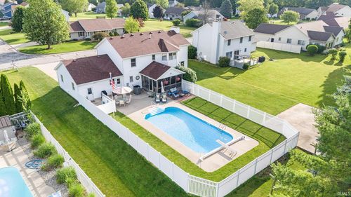 808 Lydia Dr, Warsaw, IN, 46582-1949 | Card Image
