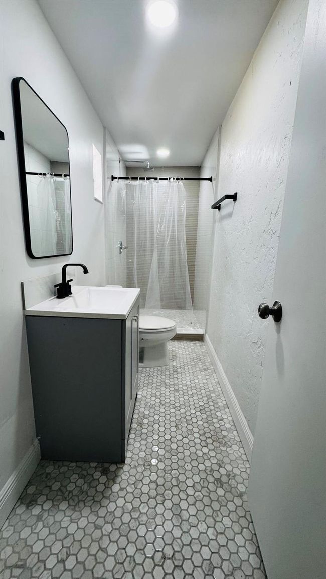 3950 Greenfield Ct, House other with 4 bedrooms, 2 bathrooms and null parking in Boynton Beach FL | Image 5