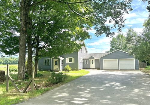 79 Caldwell Rd, Northfield, MA, 01360-9518 | Card Image