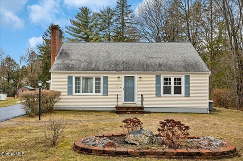 109 Goode St, Burnt Hills, NY, 12027-9714 | Card Image