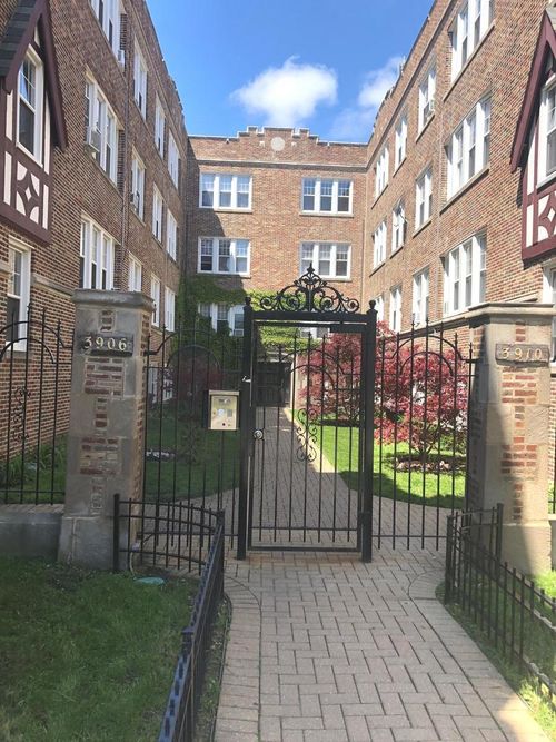 1d-3908 N Central Ave, Chicago, IL, 60634-2728 | Card Image
