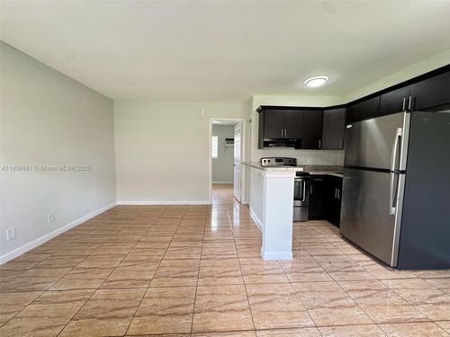 apt-g111-101 Ne 41st St, Oakland Park, FL, 33334-1340 | Card Image