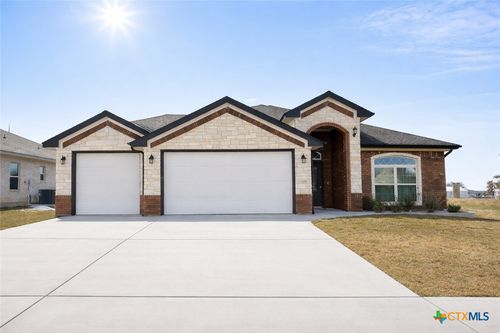 809 Dred Roger Cir, Killeen, TX, 76542-7026 | Card Image