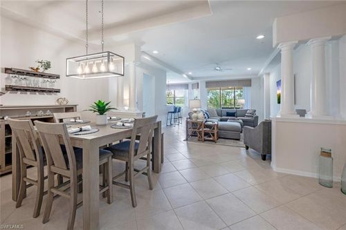 apt-203-4610 Winged Foot Way, NAPLES, FL, 34112-8403 | Card Image