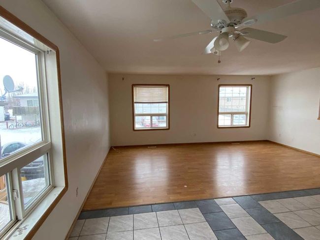 4-H - 104 Upland Trail W, Townhouse with 3 bedrooms, 2 bathrooms and 2 parking in Brooks AB | Image 7