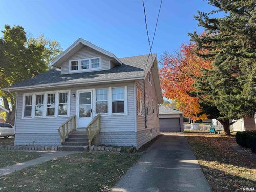 211 Mckinley Ave, Bartonville, IL, 61607-2011 | Card Image