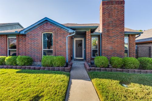 9416 Cedar Run Dr, Dallas, TX, 75227-4766 | Card Image